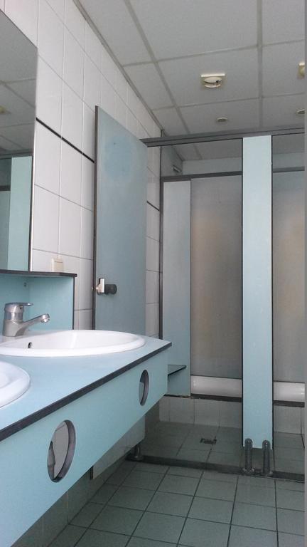 Van Gogh Youth Hostel City Centre Saint-Josse-ten-Noode 外观 照片
