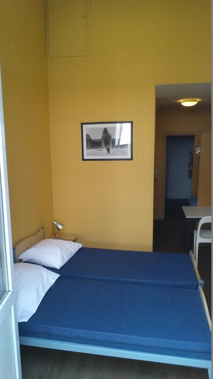 Van Gogh Youth Hostel City Centre Saint-Josse-ten-Noode 外观 照片
