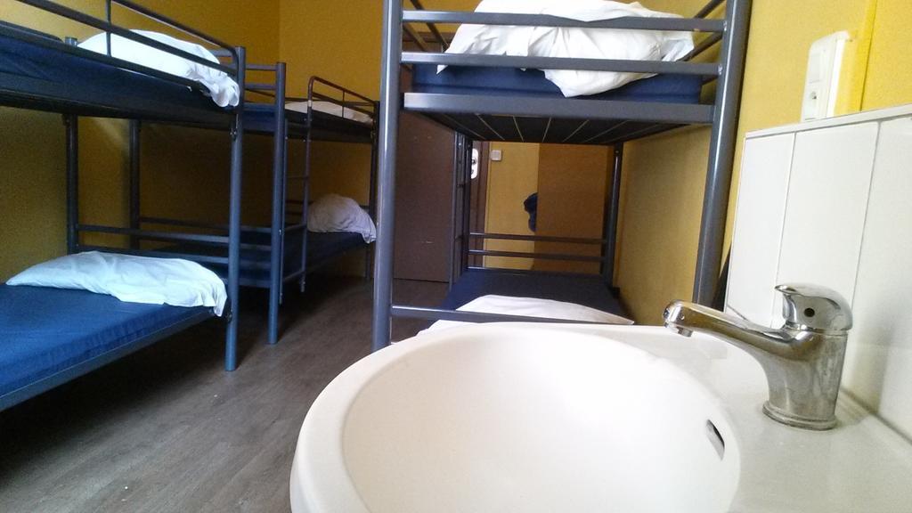 Van Gogh Youth Hostel City Centre Saint-Josse-ten-Noode 外观 照片