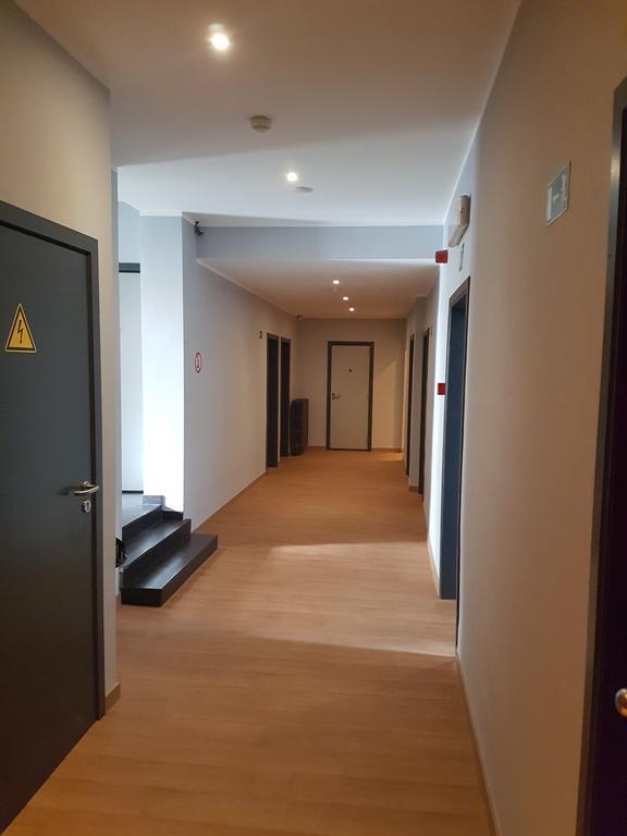 Van Gogh Youth Hostel City Centre Saint-Josse-ten-Noode 外观 照片