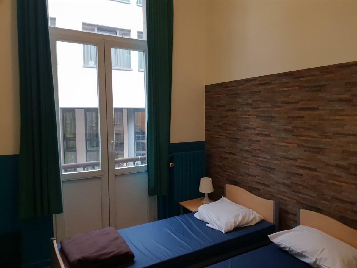 Van Gogh Youth Hostel City Centre Saint-Josse-ten-Noode 外观 照片