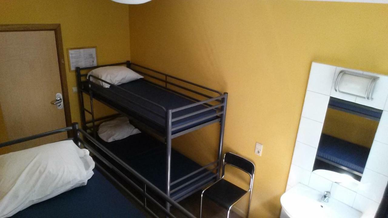 Van Gogh Youth Hostel City Centre Saint-Josse-ten-Noode 外观 照片